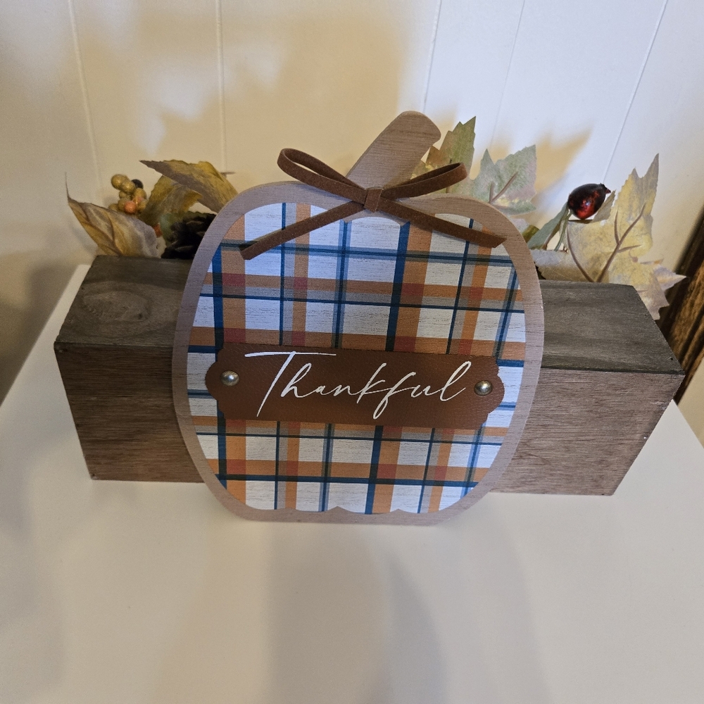 Sunflower Fall Centerpiece in Wood Box - Picture 10 of 12